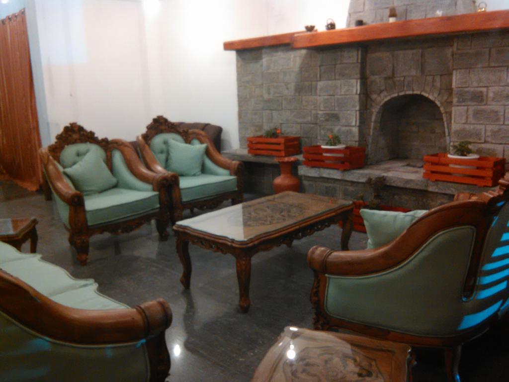 فندق Royal Hills نوفارا إيلِيا المظهر الخارجي الصورة